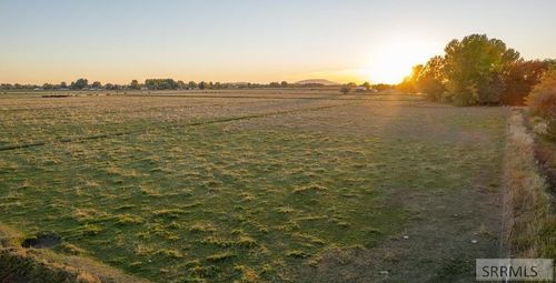 L4B2 W 1000 N, Rexburg, ID, 83440 | Card Image