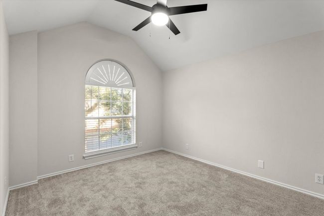 Upstairs Bedroom #3 | Image 34