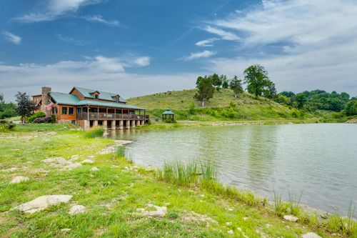 763 Red Bud Highway, Honaker, VA, 24260 | Card Image