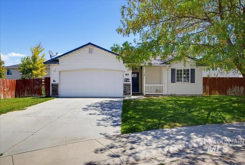 92 S Bancroft Way, Nampa, ID, 83651-7622 | Card Image