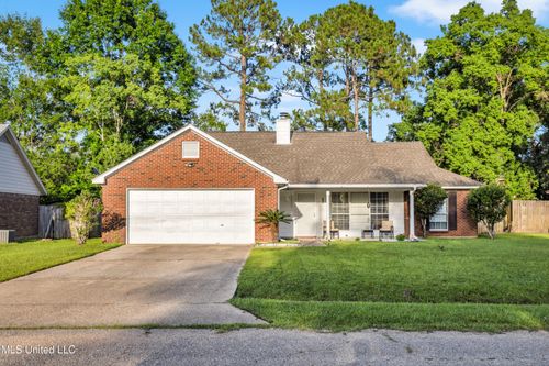 2212 Starfish Rd, Gautier, MS, 39553-7031 | Card Image
