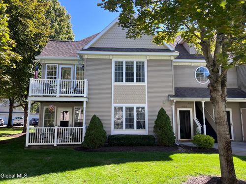 403 Mallards Pond Ln, Schenectady, NY, 12303-5373 | Card Image
