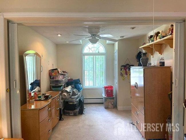 29 Jeffrey Cir, House other with 4 bedrooms, 3 bathrooms and null parking in Dayton NJ | Image 52
