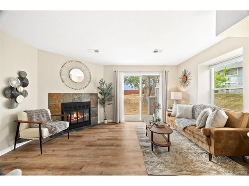 9433 Lou Dr, Thornton, CO, 80260-5453 | Card Image