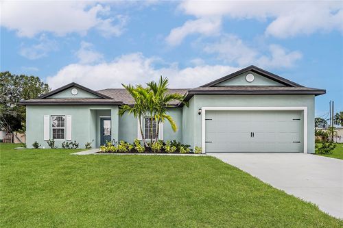 8255 97th Ave, Vero Beach, FL, 32967-3874 | Card Image