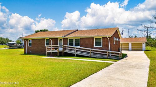 648 Shell Hill Rd, Sealevel, NC, 28577-9648 | Card Image