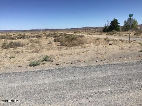 3990 E 5th St, Silver Springs, NV, 89429 | Card Image