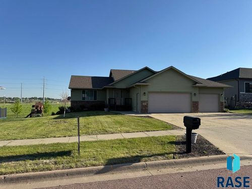 1600 E Liberty Cir, Brandon, SD, 57005-2056 | Card Image