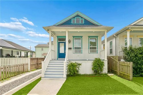4731 New Orleans St, New Orleans, LA, 70122-3215 | Card Image