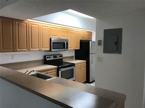 307-8580 Sw 212th St, Cutler Bay, FL, 33189-3754 | Card Image