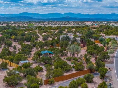 3846 W Alameda Street, Santa Fe, NM, 87507 | Card Image