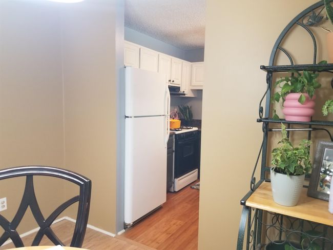 APT-2 - 1 Brookside Dr, Condo with 2 bedrooms, 1 bathrooms and null parking in Exeter NH | Image 10