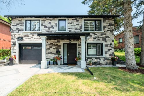 188 Sweeney Dr, North York, ON, M4A1V4 | Card Image