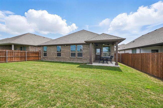 2172 Knightsgate Rd, House other with 4 bedrooms, 2 bathrooms and null parking in Argyle TX | Image 27