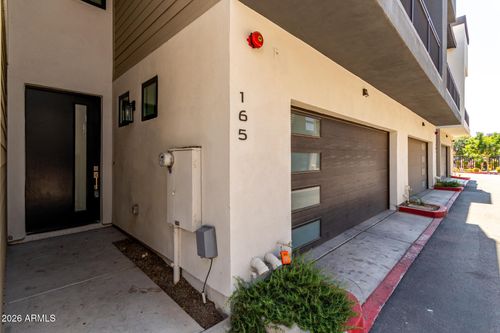 165 E Lexington Avenue, Gilbert, AZ, 85234 | Card Image
