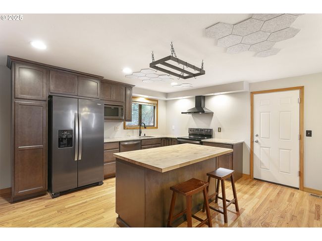Kitchen-# 2 | Image 8