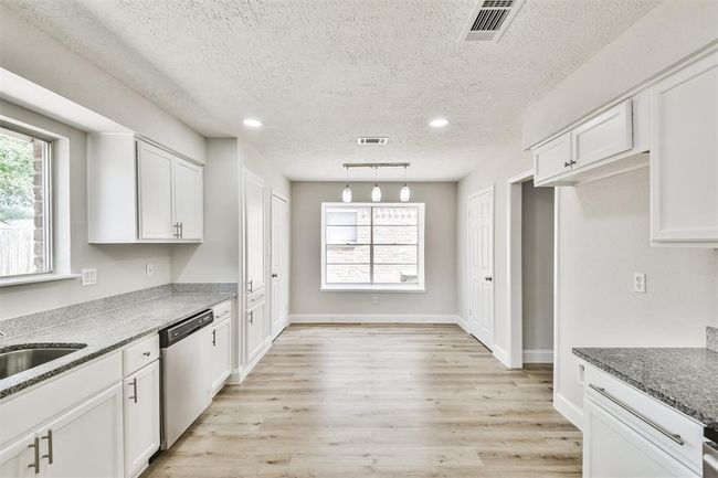 23203 Pennsgrove Rd, House other with 3 bedrooms, 2 bathrooms and 2 parking in Spring TX | Image 7