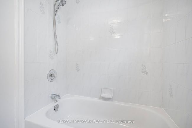 1 Winslow St, House other with 3 bedrooms, 3 bathrooms and 2 parking in Etobicoke ON | Image 22