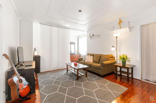 apt-5e-39 52nd St, Woodside, NY, 11377-3264 | Card Image