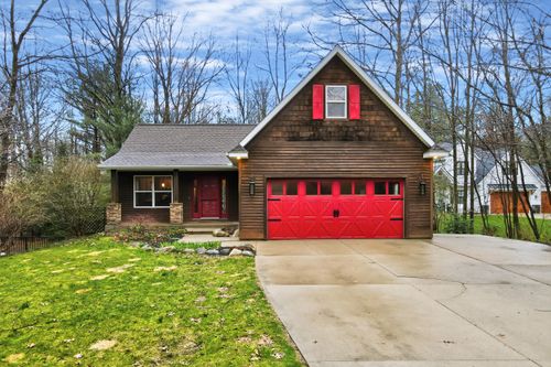 6417 Ototeman Trl, Saugatuck, MI, 49453-9417 | Card Image