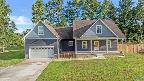 131 Deer St, Rainsville, AL, 35986-5082 | Card Image