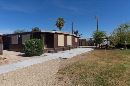 610 E Well St, Mohave Valley, AZ, 86440-9243 | Card Image