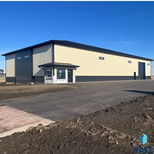 1100 E David Pl Place, Tea, SD, 57064 | Card Image