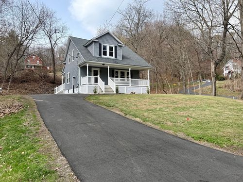 34 Ludlow Rd, South Hadley, MA, 01075 | Card Image