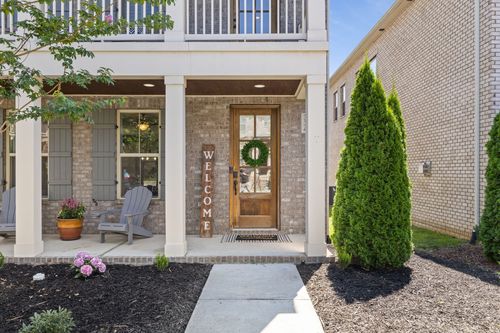 334 Cornelius Way, Hendersonville, TN, 37075-2985 | Card Image