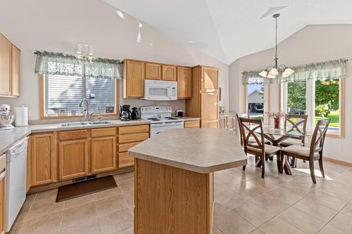 2961 126th Ln Nw, Coon Rapids, MN, 55448-1279 | Card Image