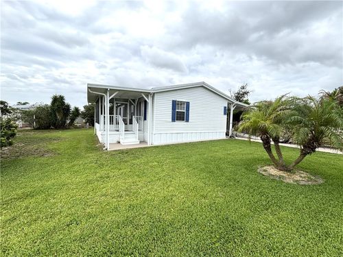 6129 97th St, Sebastian, FL, 32958-5713 | Card Image