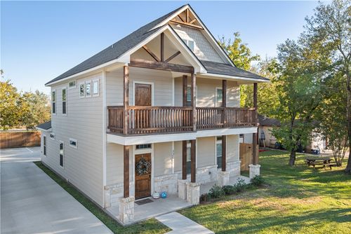 b-120 #B Richards St, College Station, TX, 77840-3906 | Card Image