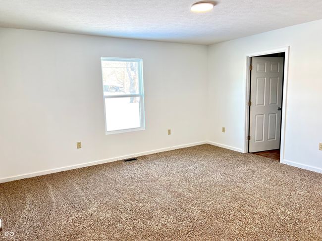 521 N Swain St, House other with 3 bedrooms, 2 bathrooms and null parking in Ingalls IN | Image 14