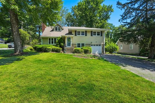 46 Red Hill Rd, New City, NY, 10956-1608 | Card Image