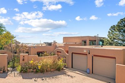 29 La Barbaria, House other with 5 bedrooms, 3 bathrooms and 6 parking in Santa Fe NM | Image 1