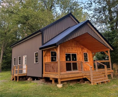 910 Morgan Rd, Lysander, NY, 13027 | Card Image
