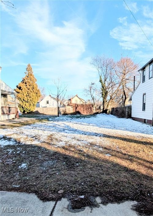 3565 W 47th St, Cleveland, OH, 44102-6072 | Card Image