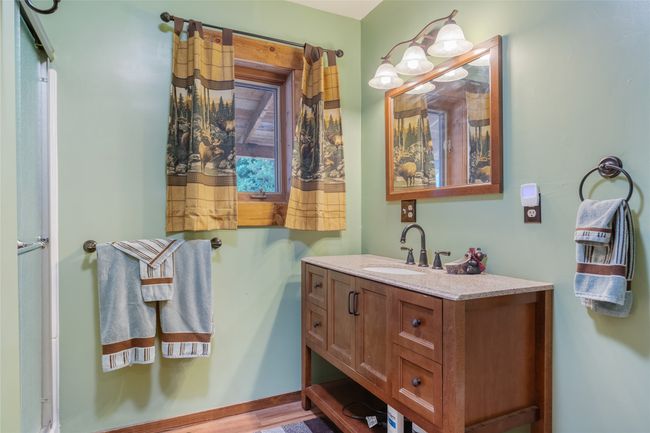 Bathroom with vanity | Image 46