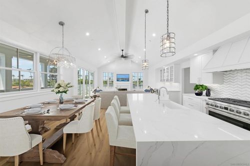 1025 5th St, Coronado, CA, 92118-1706 | Card Image