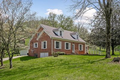 2776 Jennings Creek Hwy, Home with 3 bedrooms, 2 bathrooms and null parking in Whitleyville TN | Image 1