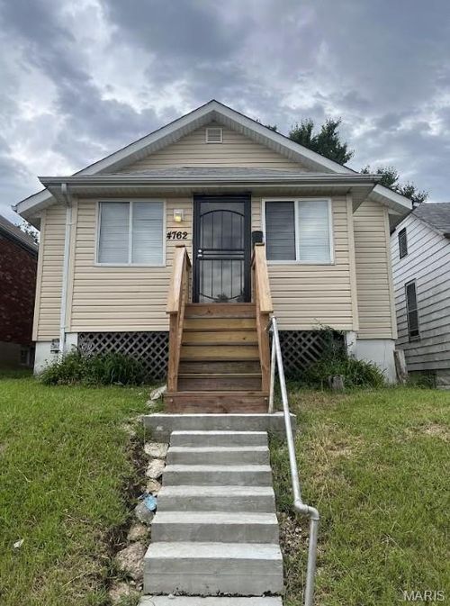 4762 Beacon Avenue, St Louis, MO, 63120 | Card Image