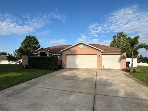 8262 Westmont Terrace Dr, LAKELAND, FL, 33810-2084 | Card Image