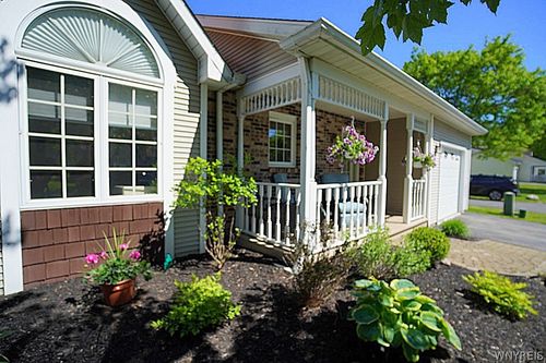 10 Sweet Bay Lane, Amherst, NY, 14221 | Card Image