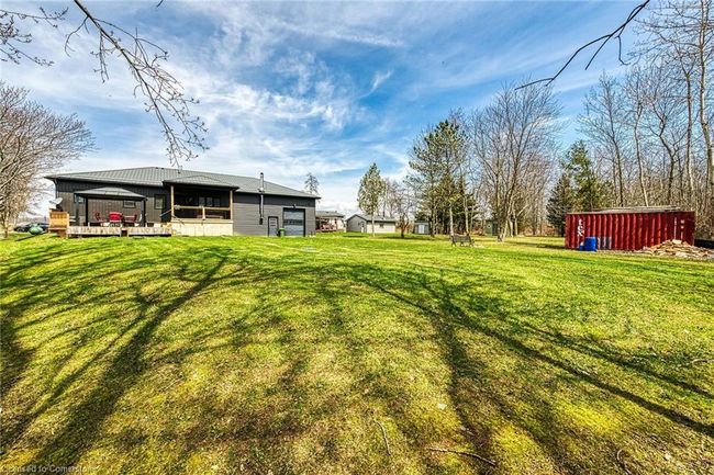 4 Humming Bird Lane, House other with 3 bedrooms, 2 bathrooms and 12 parking in Selkirk ON | Image 39