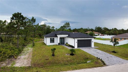417 Leroy Ave, Lehigh Acres, FL, 33972-4610 | Card Image
