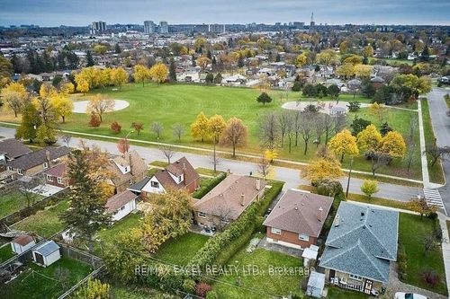 lower-level-6 Glaive Dr, Scarborough, ON, M1P1X6 | Card Image