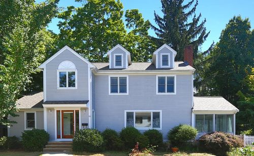 66 Pelham St, Newton, MA, 02459-1809 | Card Image
