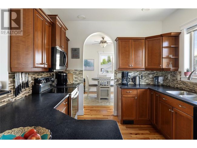 3914 Hornby Terr, House other with 5 bedrooms, 3 bathrooms and 6 parking in Armstrong BC | Image 8