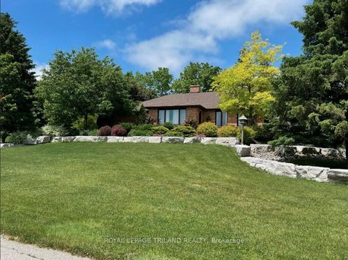 22604 Vanneck Rd, Ilderton, ON, N0M2A0 | Card Image