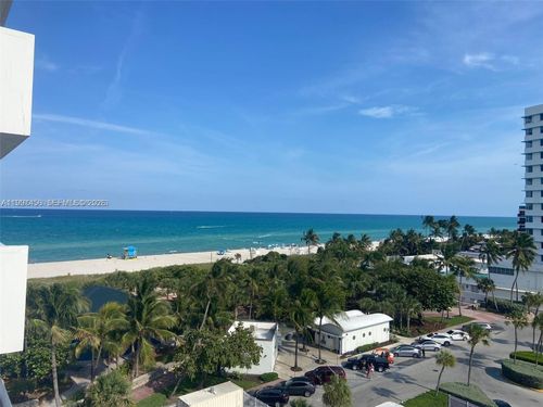 704-5313 Collins Ave, Miami Beach, FL, 33140-2566 | Card Image